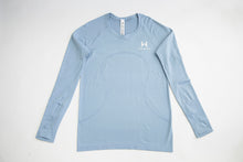 Load image into Gallery viewer, Women's Swiftly Tech Long Sleeve 2.0 *Black or Blue*