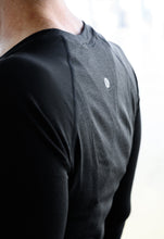 Load image into Gallery viewer, Women's Swiftly Tech Long Sleeve 2.0 (Three Colors)