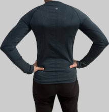 Load image into Gallery viewer, Women's Swiftly Tech Long Sleeve 2.0 (Three Colors)
